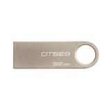 KINGSTONE 32 GB  USB 3.0 MOBILE DISC DRIVE